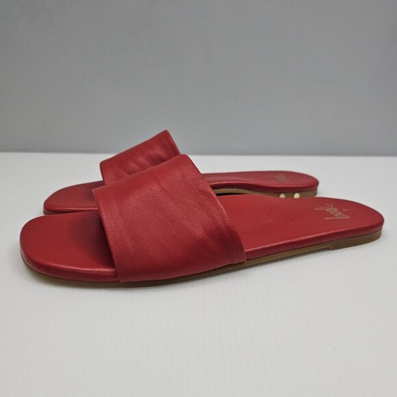 Beek Honeybird Slide Sandal Womens 9 Red Leather Square Toe Designer Comfort - Picture 1 of 13
